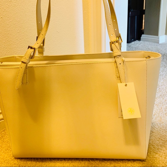 Tory Burch Emerson Buckle Tote - Picture 4 of 4